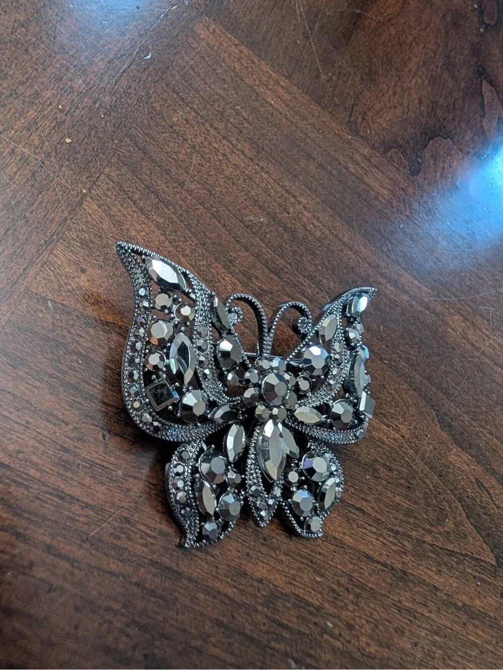 Gunmetal Gray Silver Tone Blingy Rhinestone Butterfly New